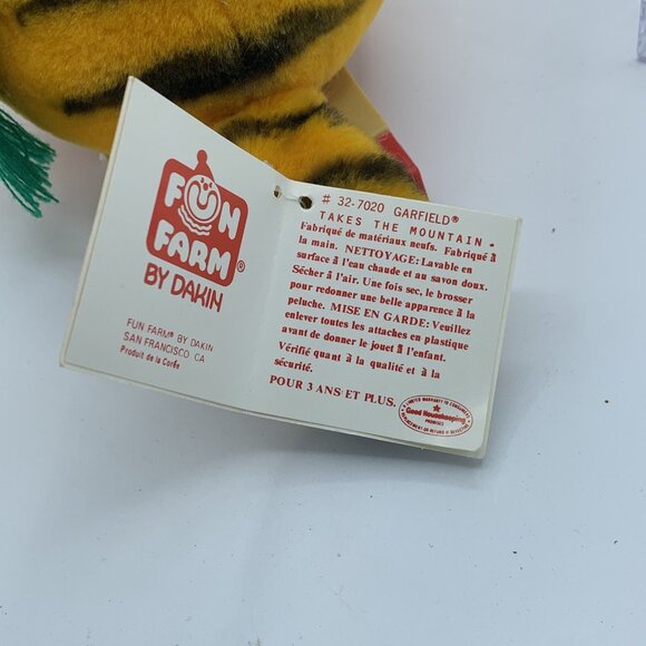 Garfield on a Sled Plush Stuffed Animal w/ Tags Reindeer Odie Dakin 9" Winter - Picture 5 of 10